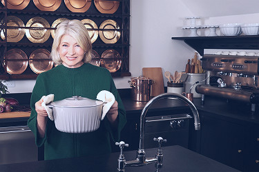Martha Stewart Expands Online as Magazine Nears End - HomePage News